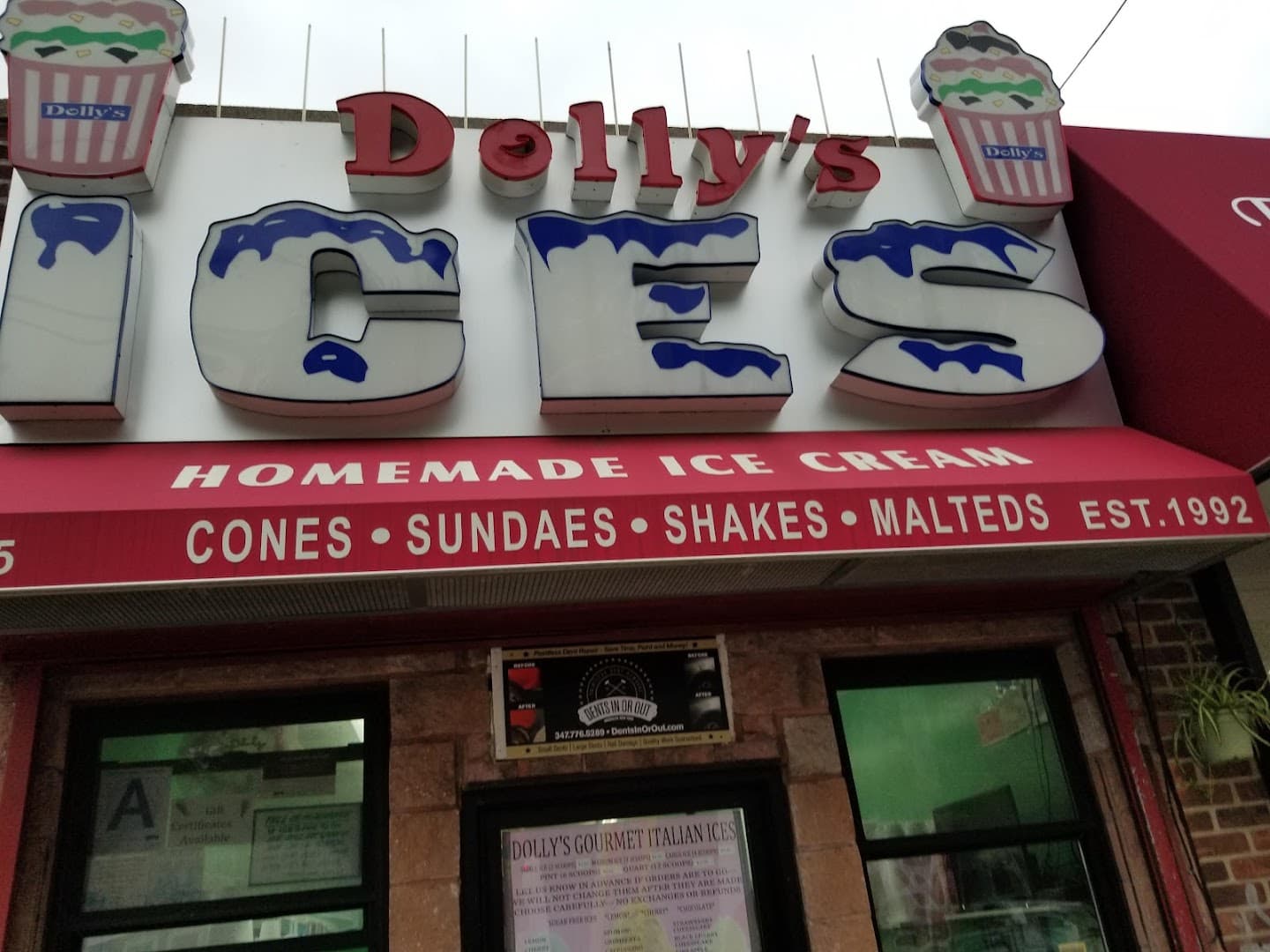 Dolly's Ices