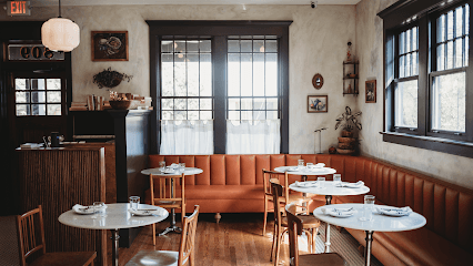 Elvie's