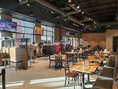 5 Lakes Brew Pub