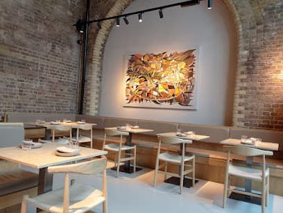 Akara Restaurant