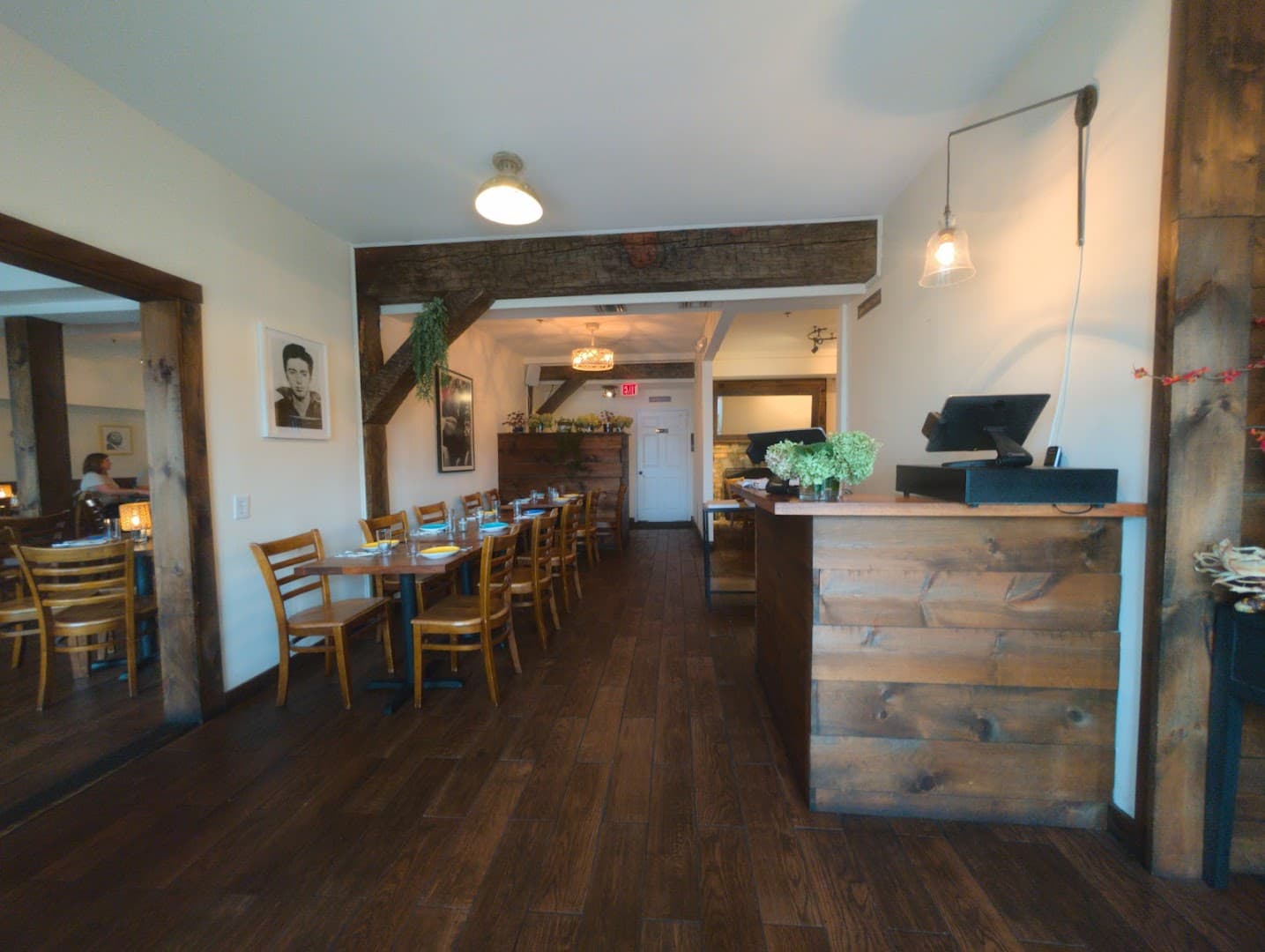 Angeloni's on Lake Mohawk