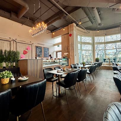 Belle Vie Cafe & Eatery- Mississauga