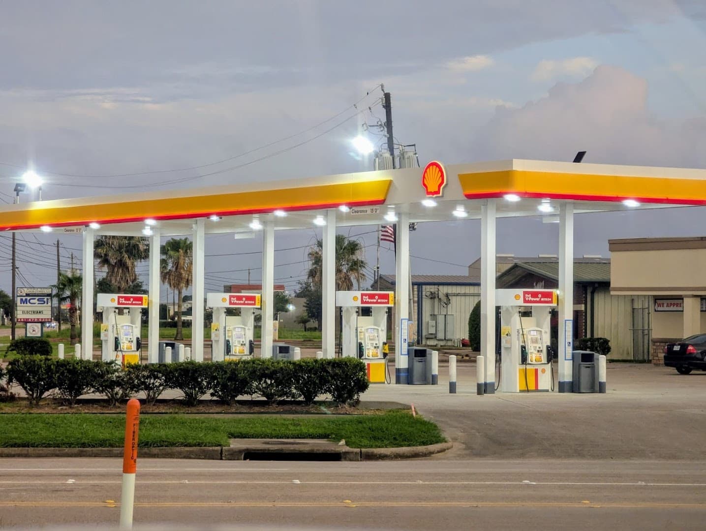 Big Mouth Grub / Underwood Express