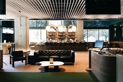 Birdies Golf Lounge