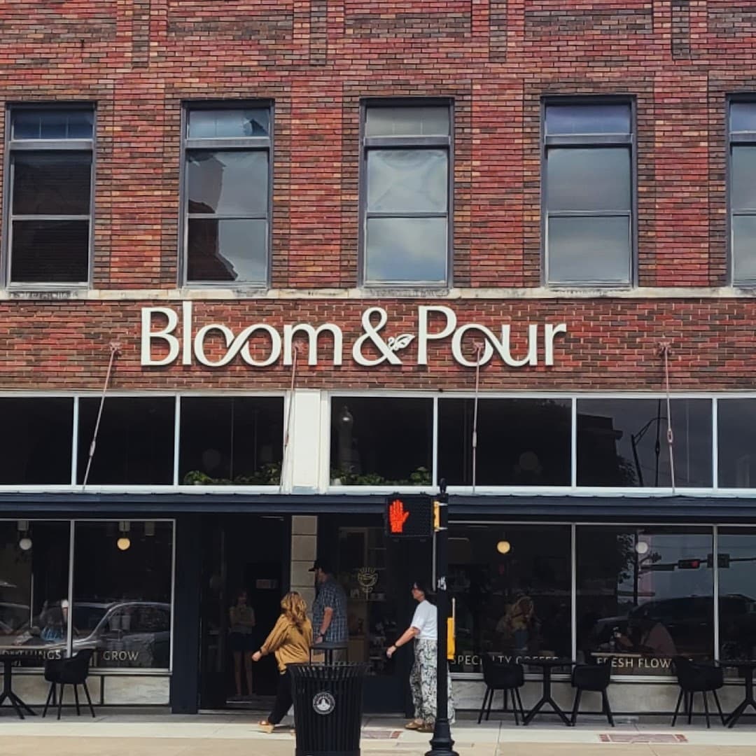 Bloom & Pour