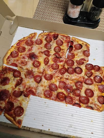 Buffalo Deep Dish Pizza