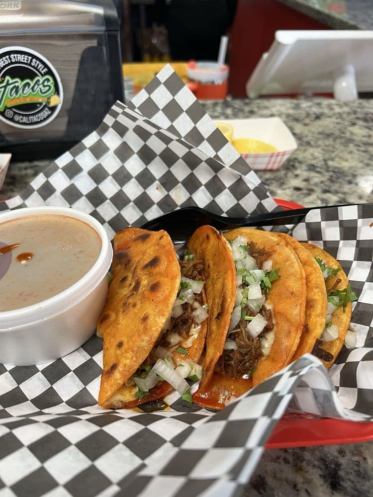 Calitacos Restaurant