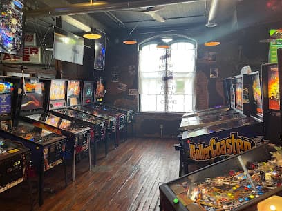 Canal Street Arcade and Deli