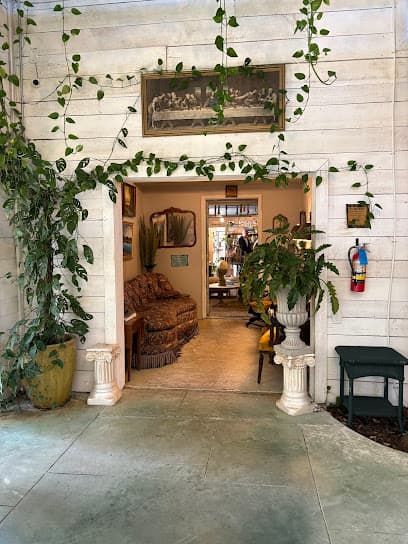 Carolina Home & Garden