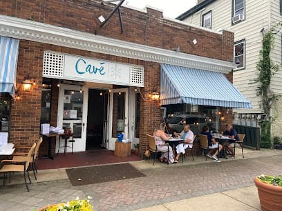 Cavé Bistro