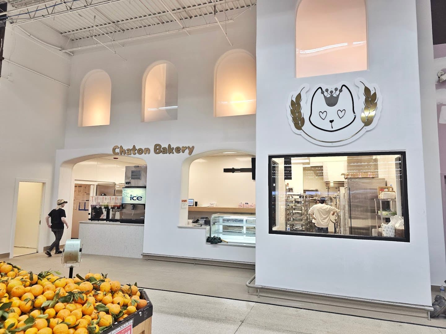 Chaton Bakery