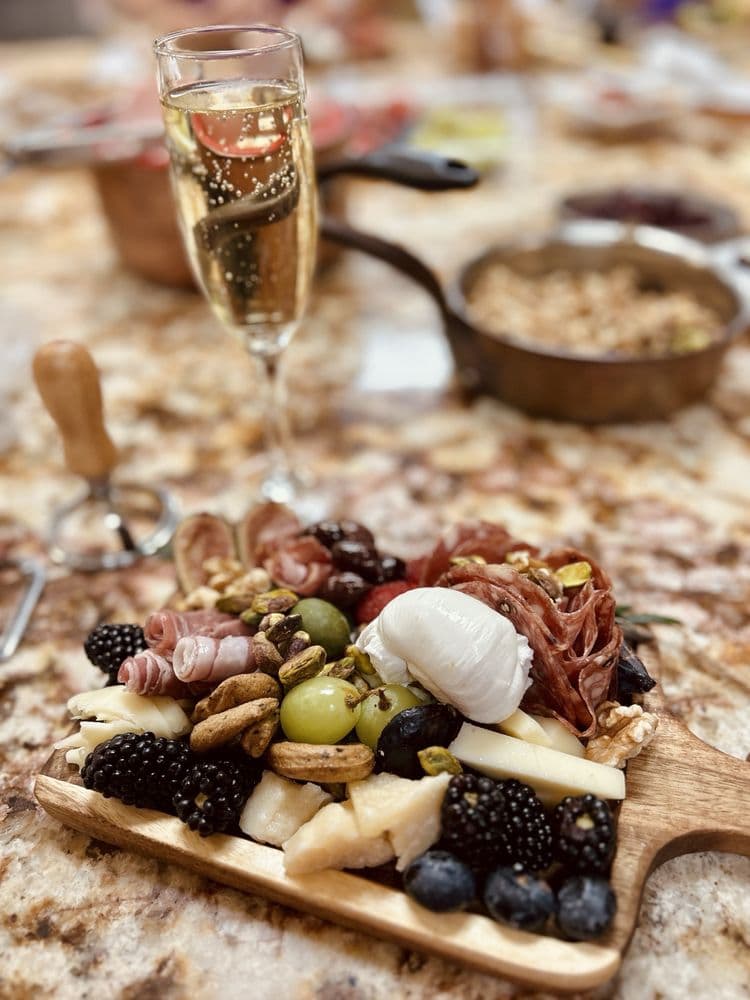 Cosa Duci Italian Deli, Bakery & Market