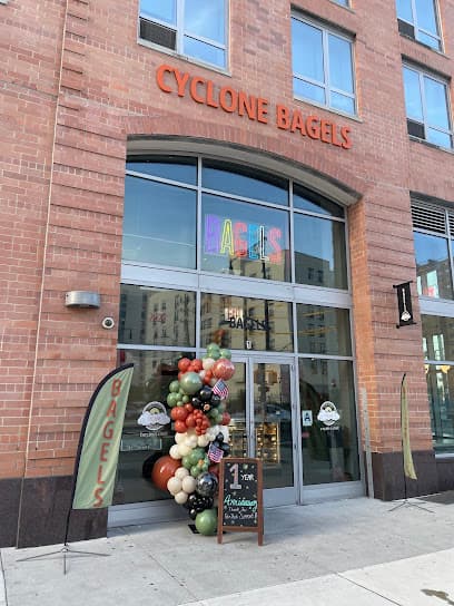 Cyclone Bagels