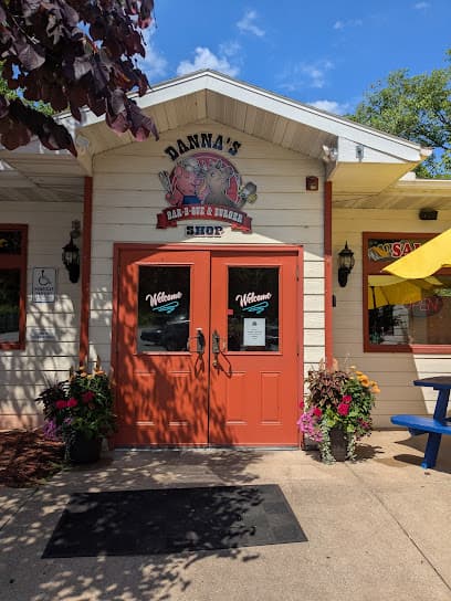 Danna's BBQ and Burger Shop