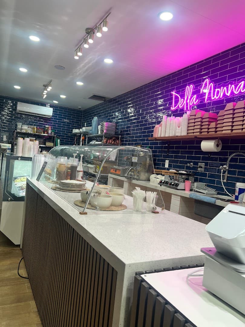 Della Nonna Gelato