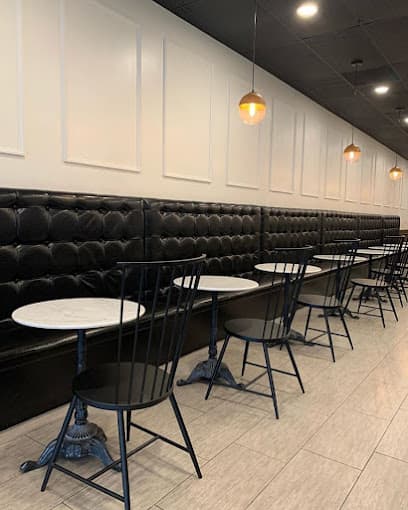 Deluna Dessert Cafe