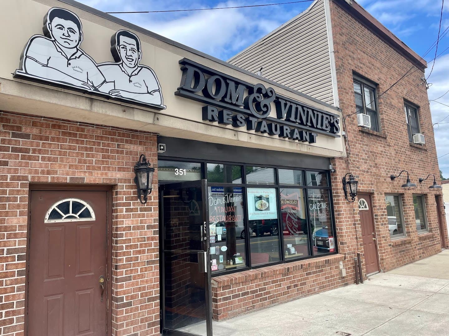 Dom & Vinnies Restaurant