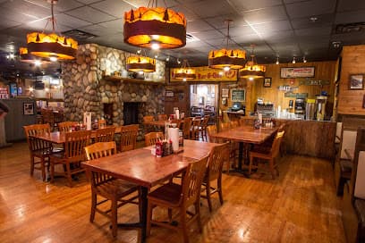 Famous Dave's Bar-B-Que