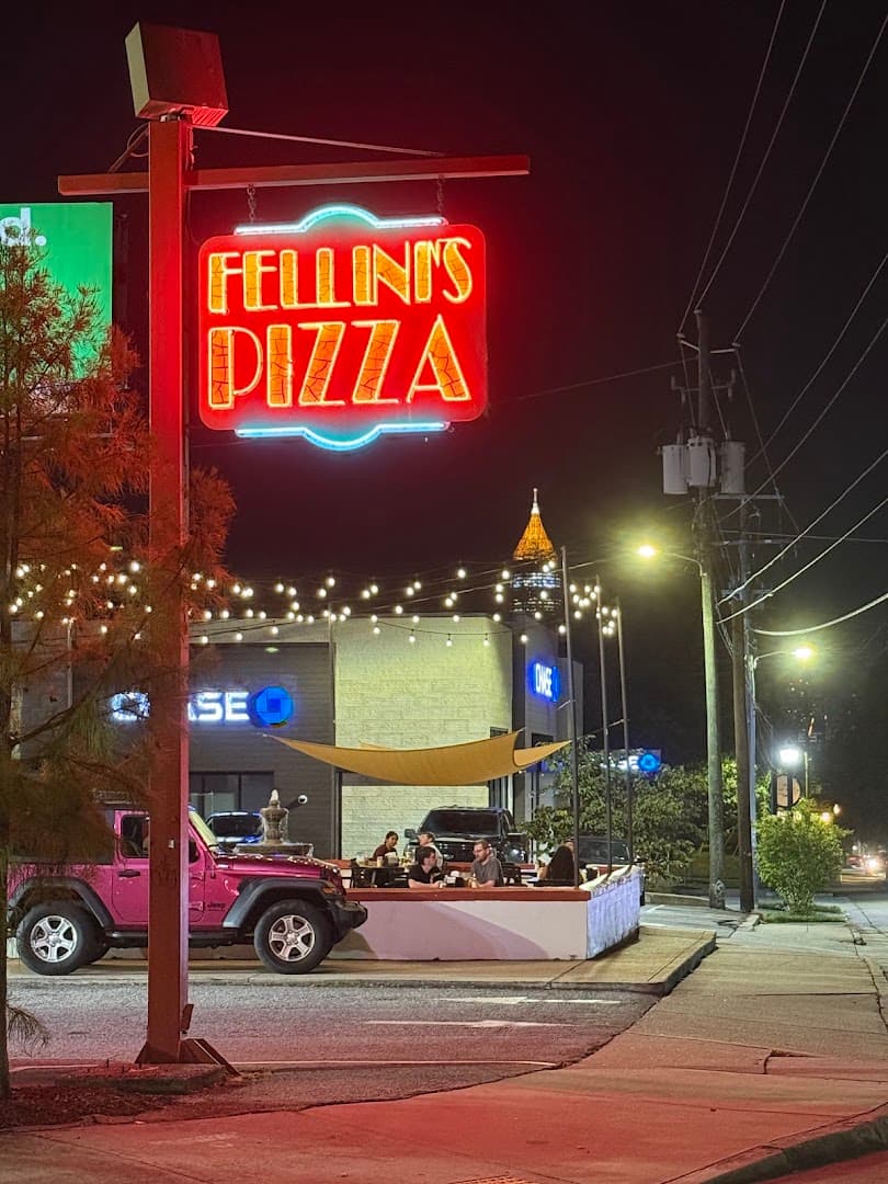 Fellini's Pizza