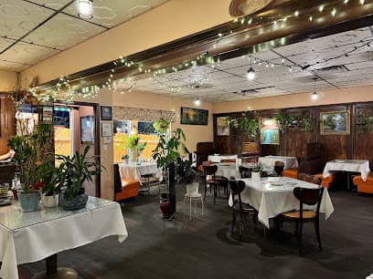 GOLDEN SAIGON Restaurant