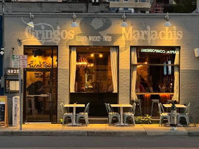Gringos & Mariachis
