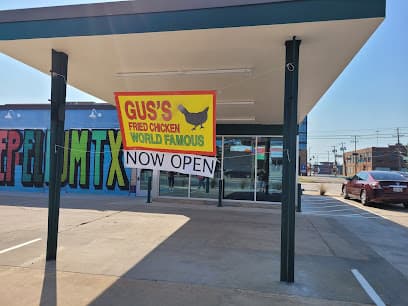 Gus's World Famous Fried Chicken