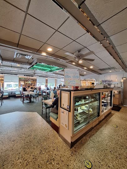 Halfmoon Diner