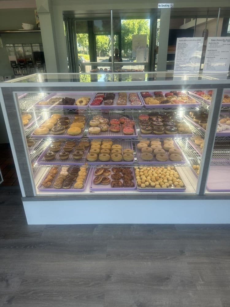 Happy Donuts De Anza