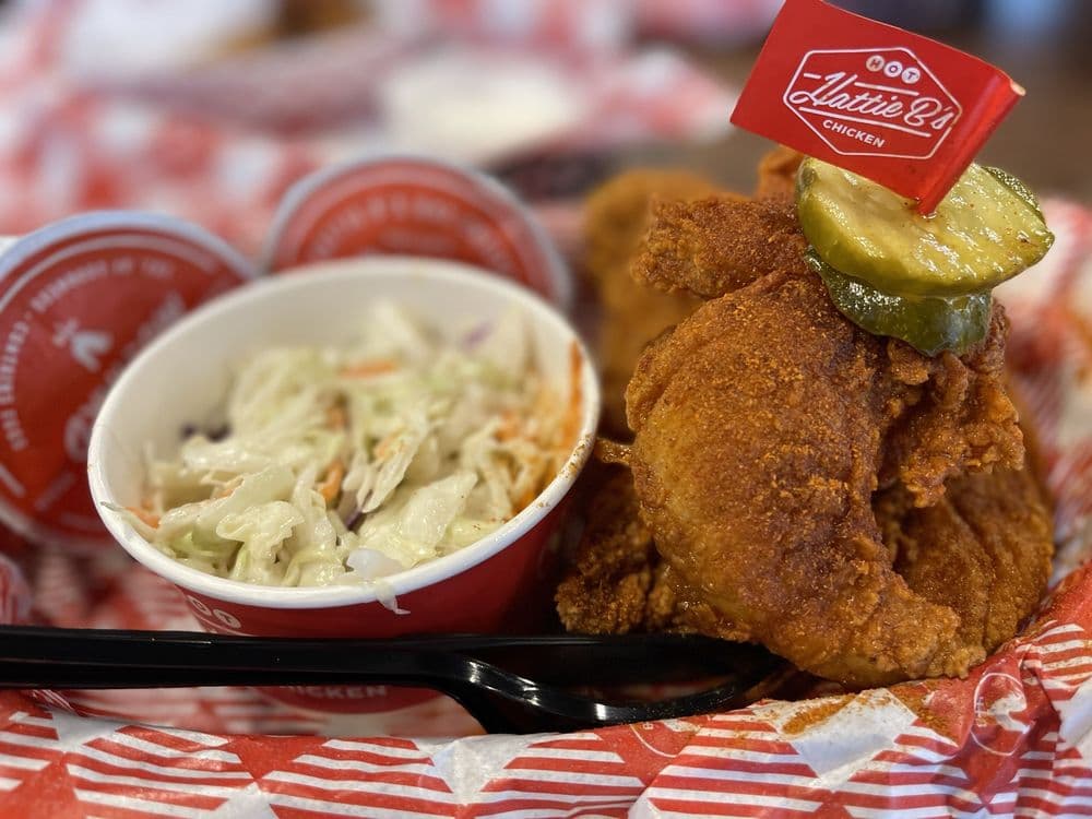 Hattie B's Hot Chicken - Nashville - Midtown