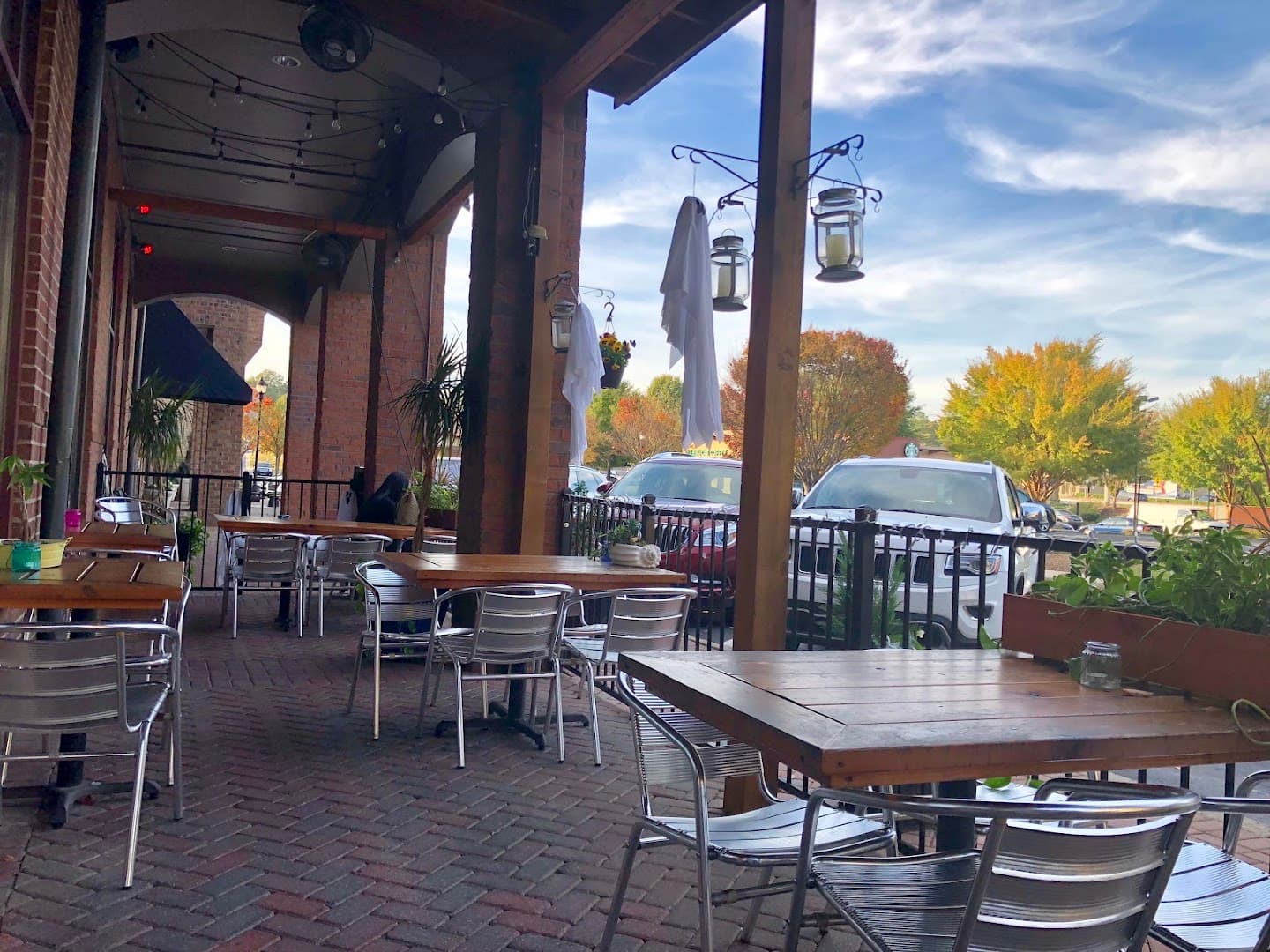 Hook Line & Schooner