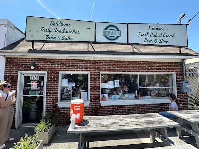 Ideal's Sandwich and Grocery