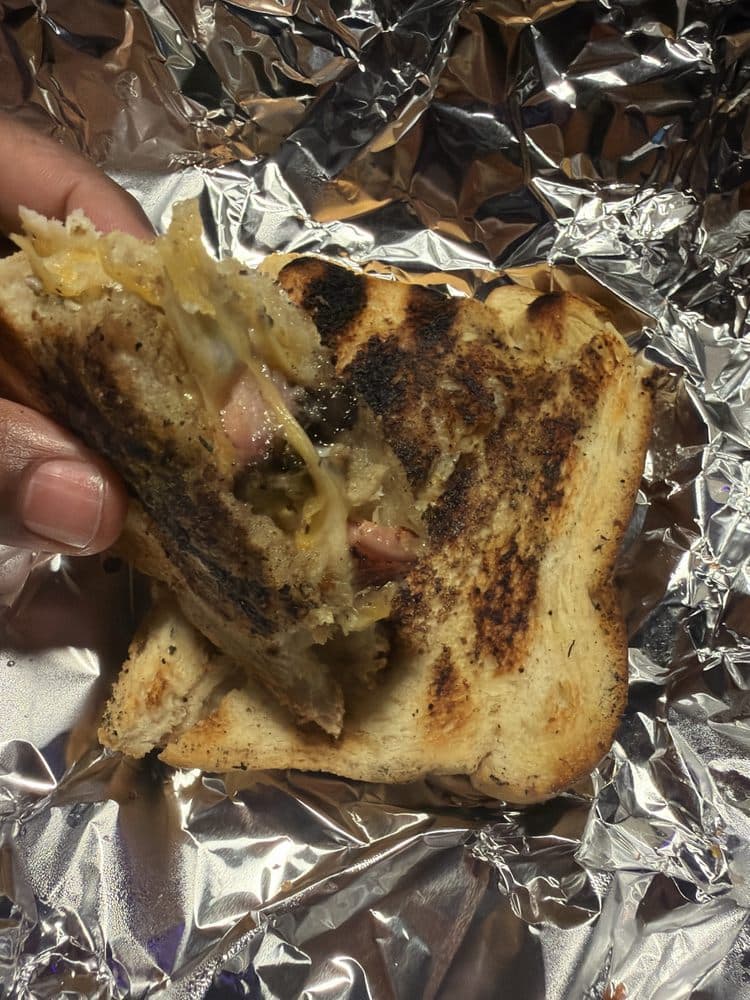 Jigga jerk joint
