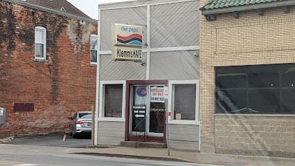 Klemm's on Wells
