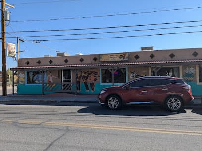La Nueva Casita Café