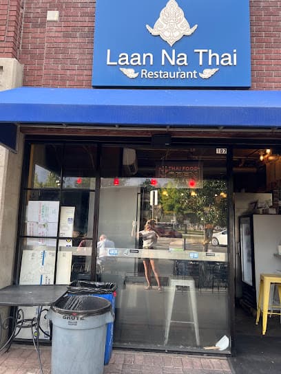 Laan Na Thai