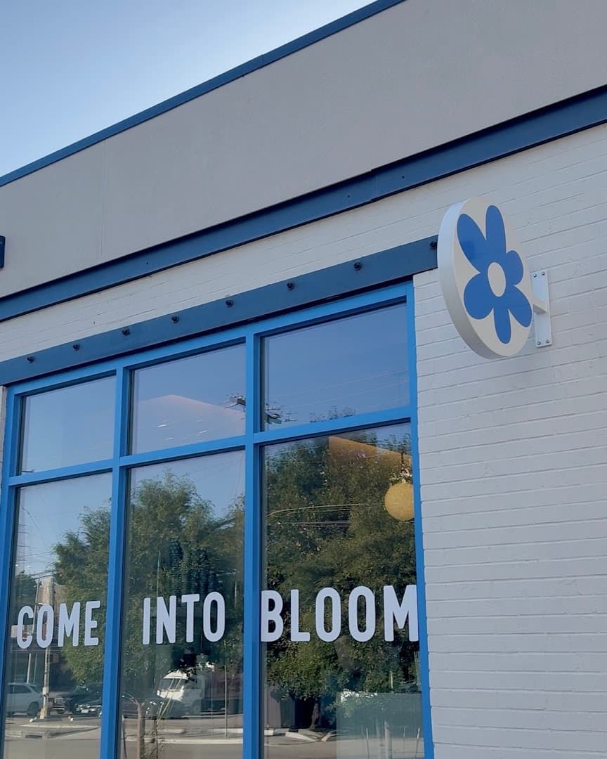 LE BLOOM