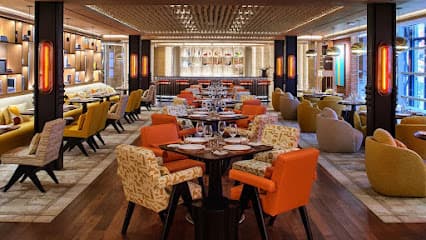 Le Café Louis Vuitton NYC