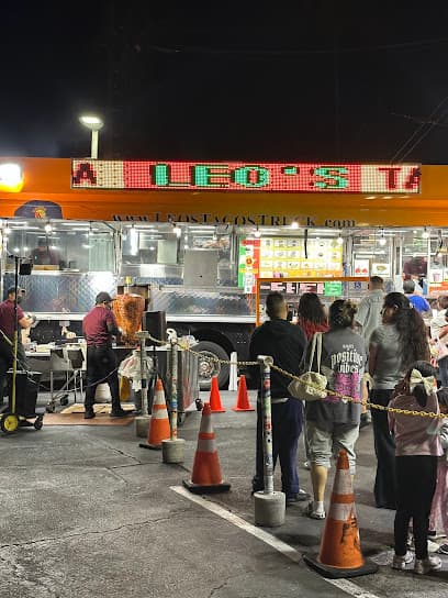Leo's Tacos Truck