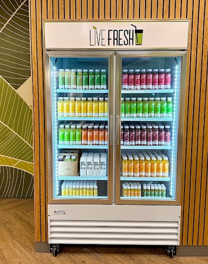 Live Fresh Cold Pressed Juice + Smoothie Bar