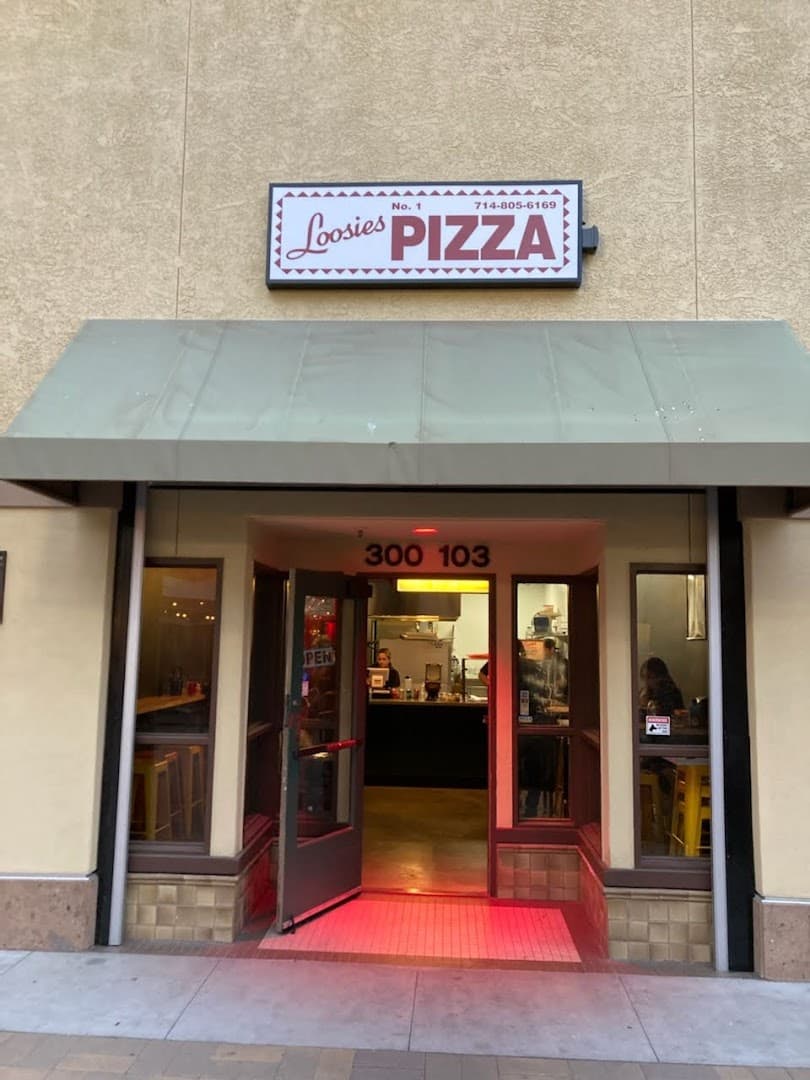 Loosies Pizza