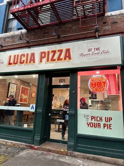 Lucia Pizza Of UES