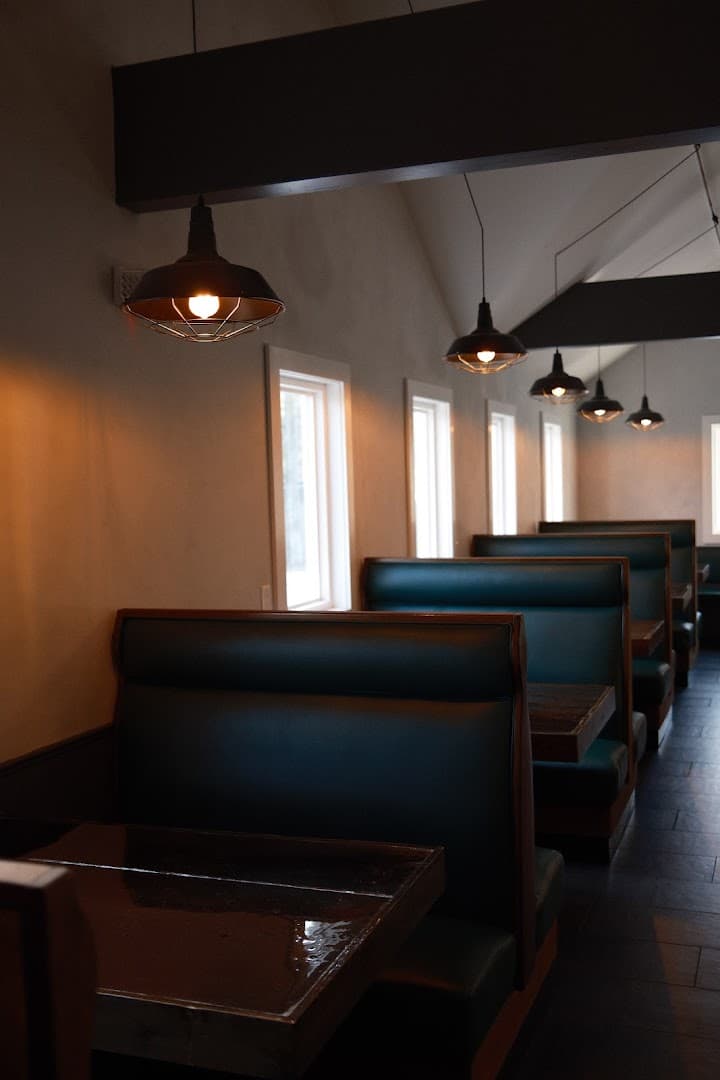 Luv's Café