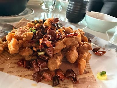 Mas Kitchen Dim Sum & Bar