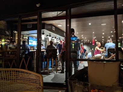 Moon Shine at Elyton Hotel