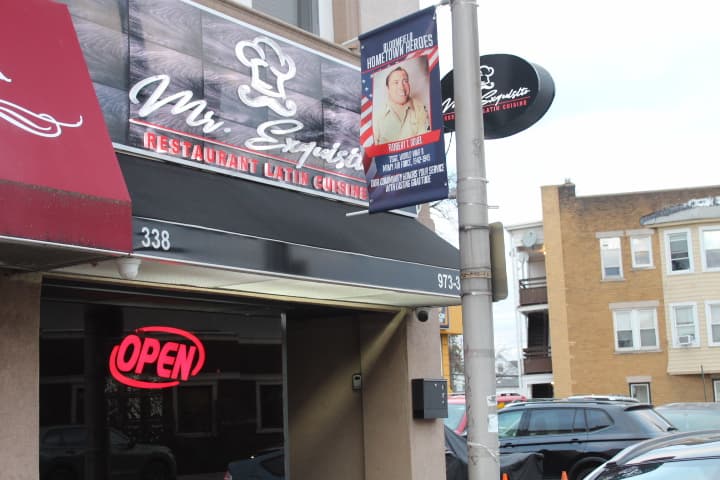 Mr. Exquisito Restaurant