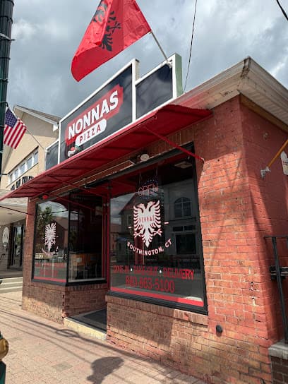 Nonnas Pizza