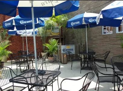 Nuzback's Bar