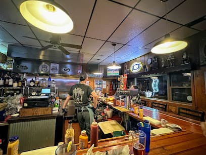 Oakcrest Tavern