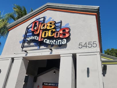Ojos Locos Sports Cantina - Chino