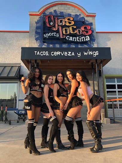 Ojos Locos Sports Cantina - Mesa